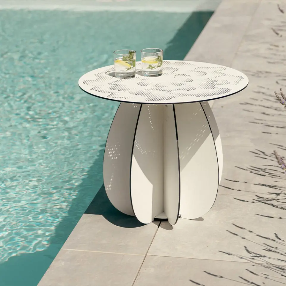 table basse ronde blanc outdoor design ibride